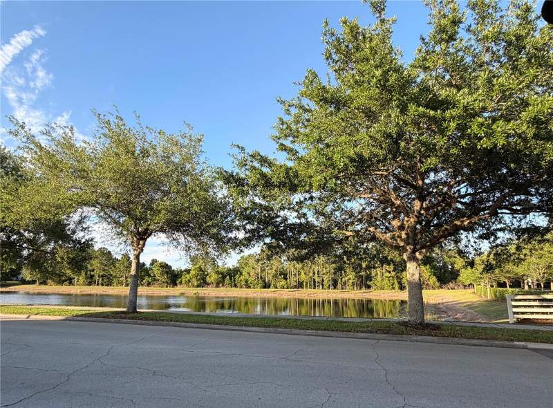 4 bedroom Townhouse at 6943 FIVE OAKS DRIVE, HARMONY NBHD H-1, HARMONY — photo 4