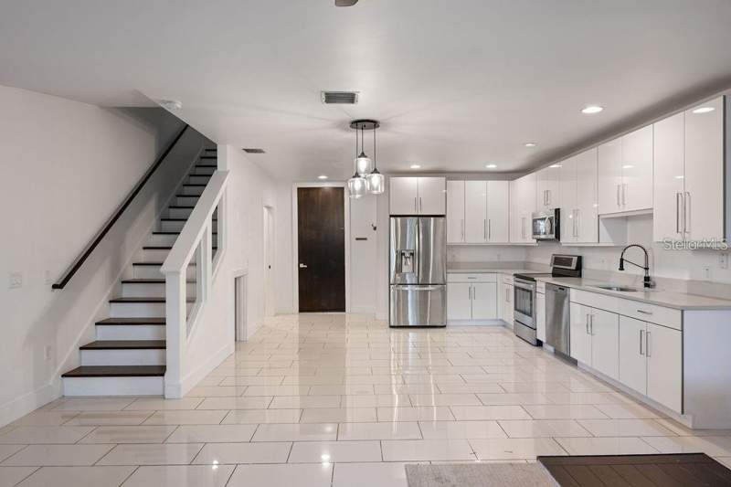 4 bedroom Townhouse at 432 W Swoope Avenue, Swoope Park, Winter Park — photo 5