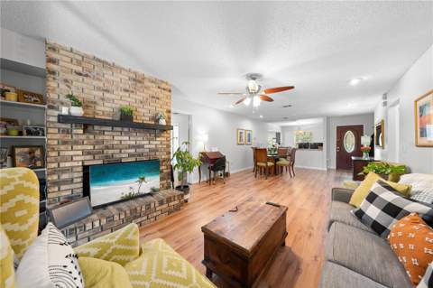 8 Wood Street, Oviedo FL - photo 6 of 30