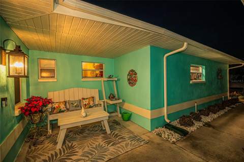1626 Sea Breeze Drive, Tarpon Springs FL - photo 18 of 99