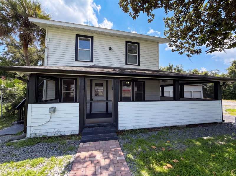 3 bedroom Single Family Residence at 111 S Oleander Avenue, Sanford Town Of, Sanford — photo 1