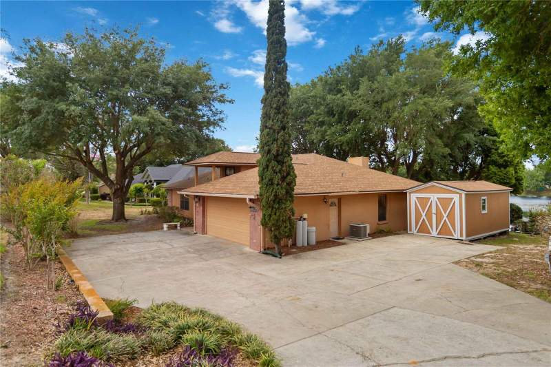 3 bedroom Single Family Residence at 9835 Lakeshore Drive, Aurora Homes Sub, Clermont — photo 5