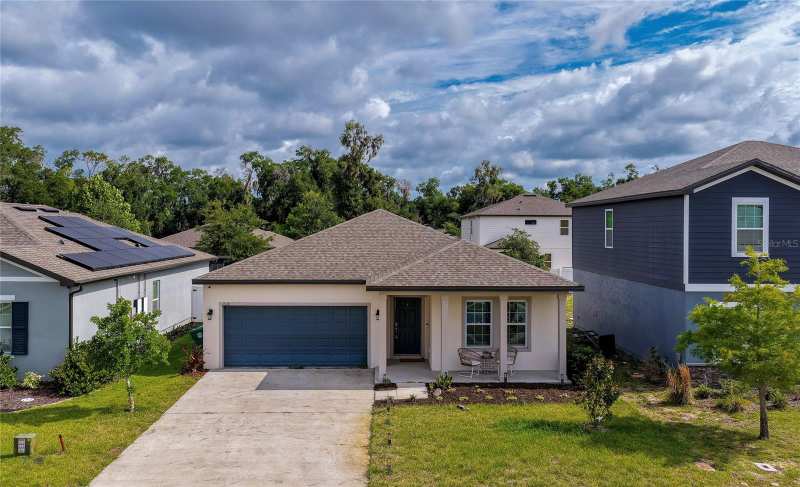 3 bedroom Single Family Residence at 1514 Playwright Drive, Lincoln Oaks, Deland — photo 1