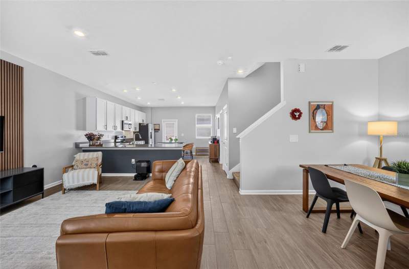 3 bedroom Townhouse at 10648 Words Drive, Storey Grove, Winter Garden — photo 5