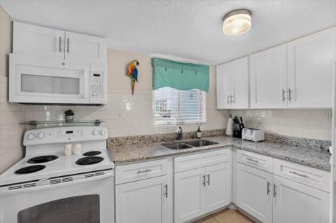 5883 Garden Lane #H1, Bradenton FL - photo 14 of 30