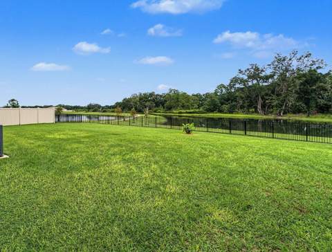 36013 Ellsworth Place, Zephyrhills FL - photo 23 of 26