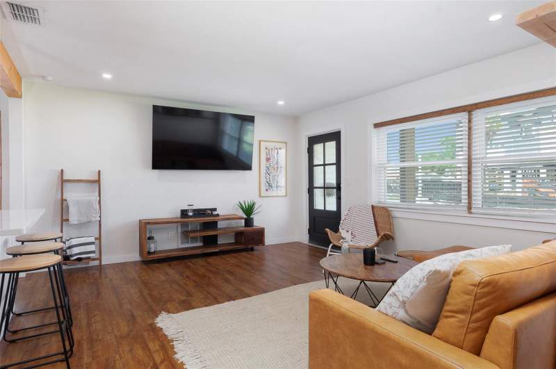 2 bedroom Single Family Residence at 3646 Alabama Avenue, Shore Acres Overlook Sec, St Petersburg — photo 4