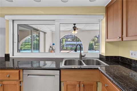 10 Linden Lane, Palm Harbor FL - photo 23 of 47