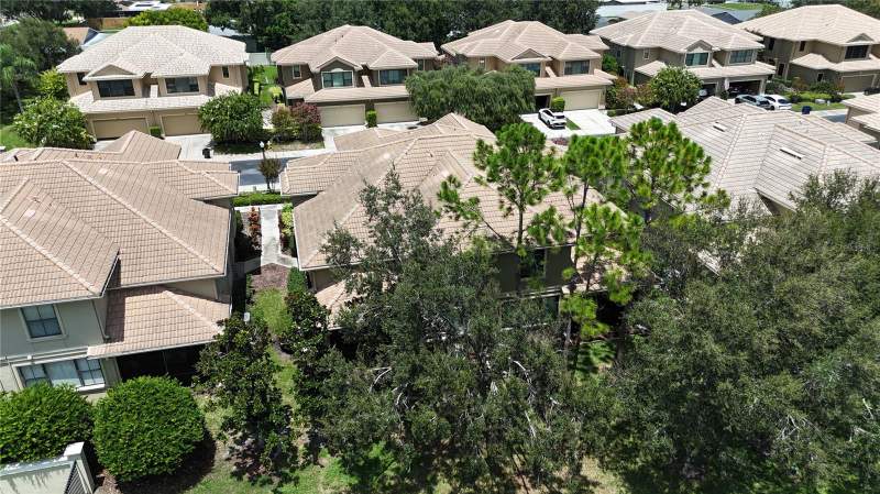 3 bedroom Townhouse at 8240 Acadian Lane, Hidden Bayou Twnhms, Seminole — photo 3
