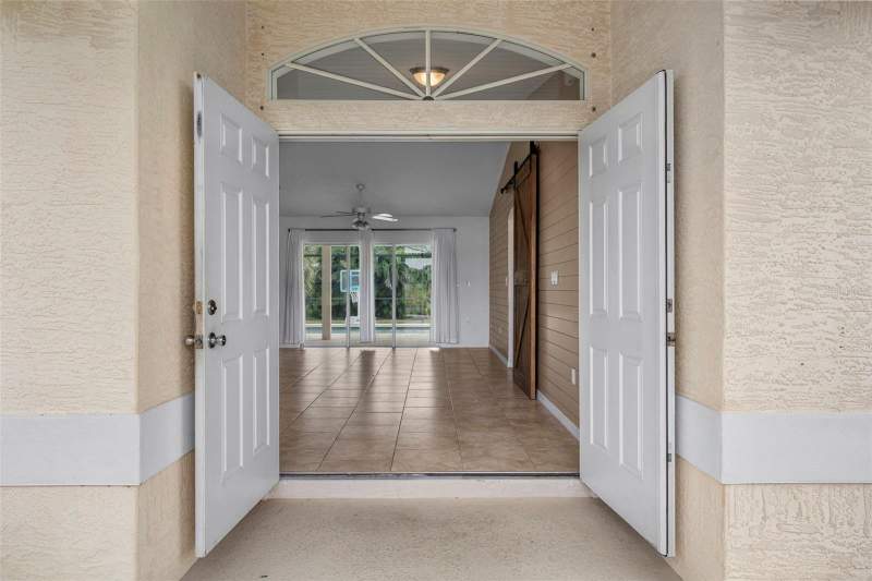 3 bedroom Single Family Residence at 209 Broadmoor Lane, Rotonda West Broadmoor, Rotonda West — photo 3