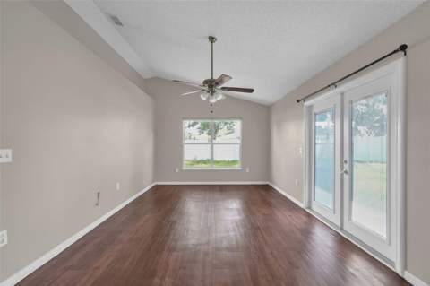 525 Carlsbad Drive, Kissimmee FL - photo 7 of 20