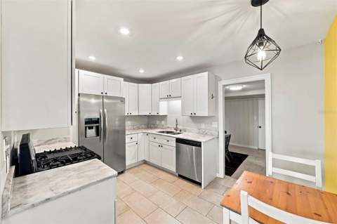 3820 Burlington Avenue, St Petersburg FL - photo 6 of 6
