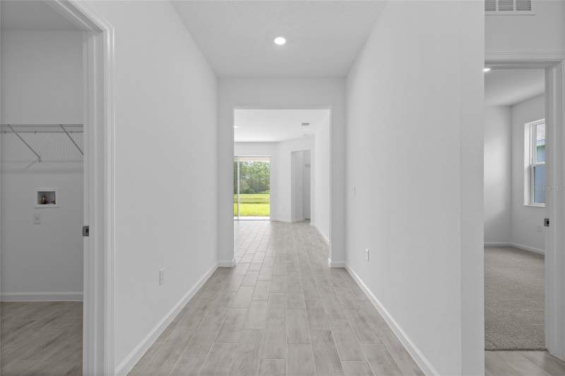 4 bedroom Single Family Residence at 7083 Lanier Falls Road, Lakewood Park Phase 1, Deland — photo 3