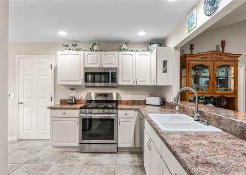 2182 Kaylee Drive, The Villages FL - photo 7 of 40