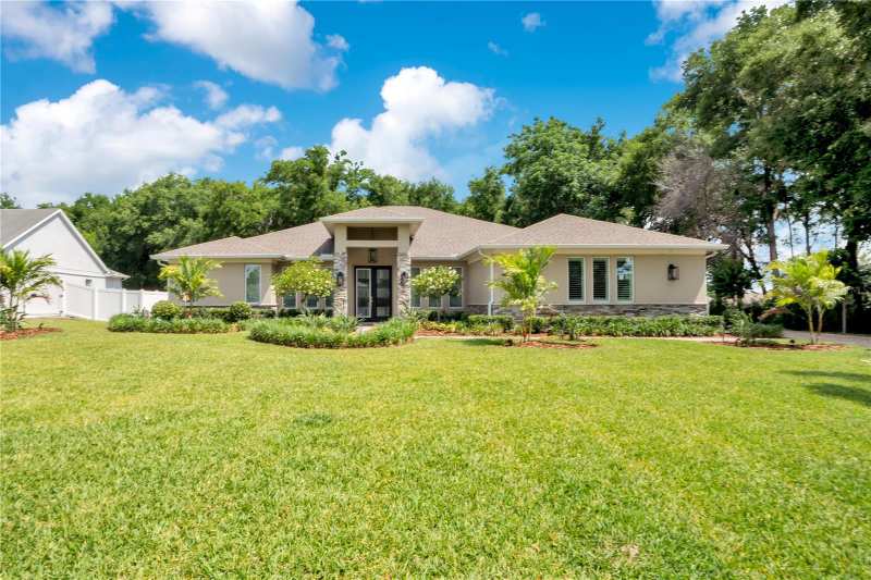 4 bedroom Single Family Residence at 1107 Palm Cove Drive, Palm Cove Estates, Orlando — photo 1