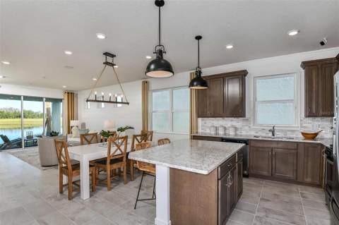 2621 Hammock Harbor Avenue, St Cloud FL - photo 10 of 33