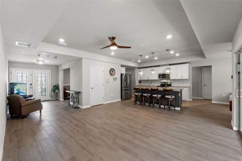 12182 Pioneer Avenue, Weeki Wachee FL - photo 18 of 61