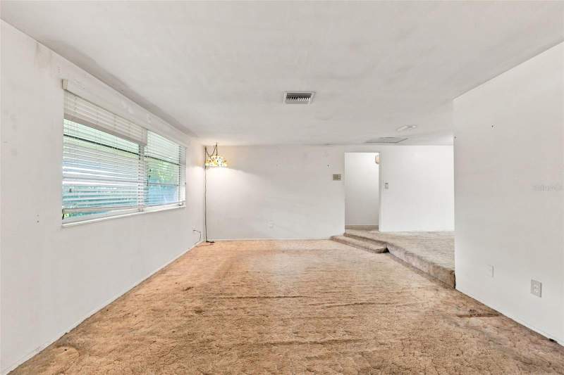 3 bedroom Single Family Residence at 5905 Lanate Avenue, Holiday Gardens Estates, New Port Richey — photo 5