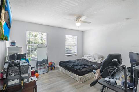 5047 Adair Oak Drive, Orlando FL - photo 19 of 35