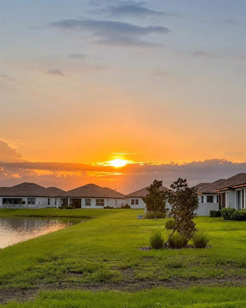 2 bedroom Single Family Residence at 17307 Blue Walk Street, Forest Brooke Active Adult, Wimauma — photo 3