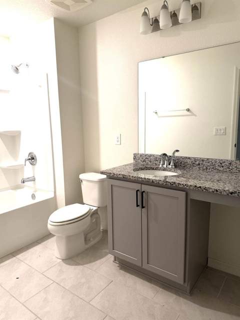 925 Overpool Avenue, Davenport FL - photo 8 of 10