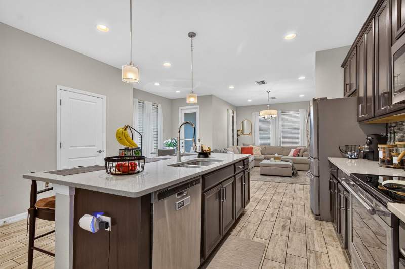 3 bedroom Townhouse at 6717 Citrus Creek Lane, Bridge Haven Ph 1, Tampa — photo 5
