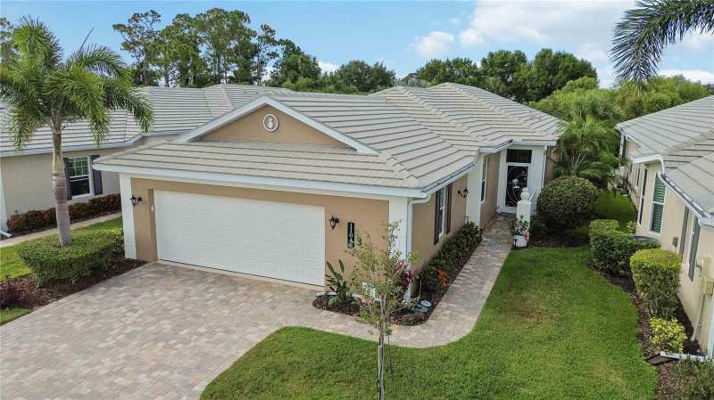 3 bedroom Single Family Residence at 11045 Barnsley Drive, Kenwood Glen 1 Of St Andrews E, Venice — photo 1