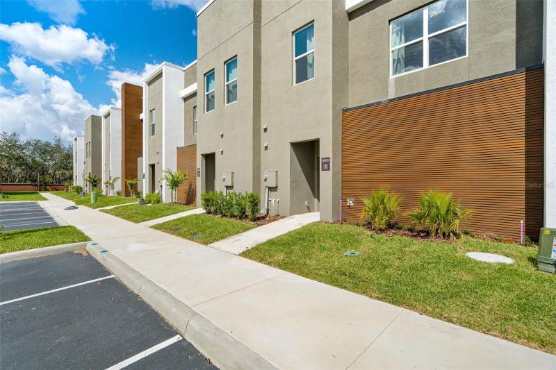 5 bedroom Townhouse at 9084 Boracay Court, Westside Cay, Kissimmee — photo 2