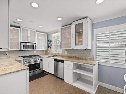 2375 81st Street, St Petersburg FL - photo 12 of 52