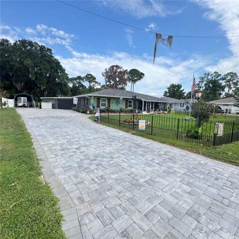 12115 Virginia Drive, Leesburg FL - photo 15 of 92
