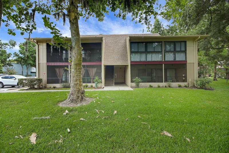 1 bedroom Condominium at 220 MOREE LOOP #2, BAYTREE VILLAGE, WINTER SPRINGS — photo 3