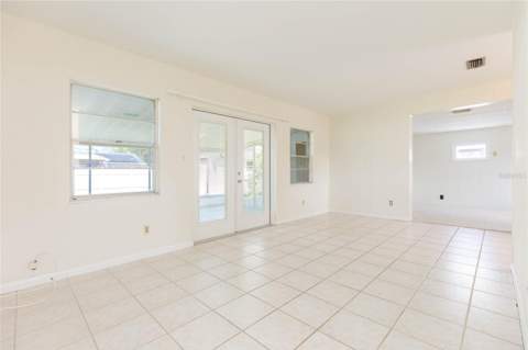 4524 Picadilly Street, Tampa FL - photo 6 of 6