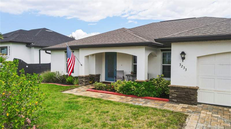 4 bedroom Single Family Residence at 3233 NW 21st Street, Cape Coral, Cape Coral — photo 2