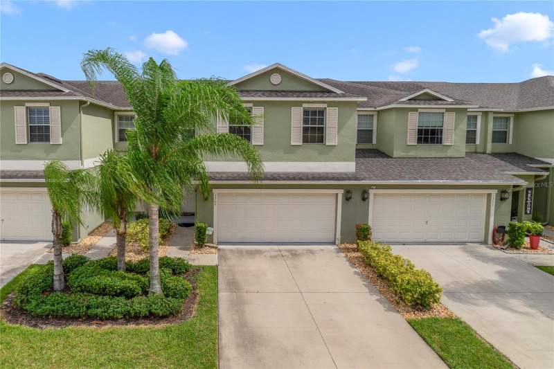 4 bedroom Townhouse at 3349 Rodrick Circle, Wyndham Lakes Estates, Orlando — photo 2
