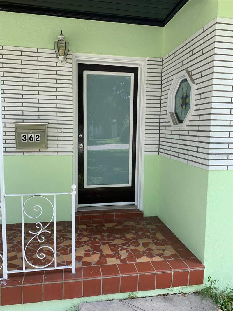 2 bedroom Single Family Residence at 362 Foster Lane, Mehlrose Sub, Belleair — photo 2