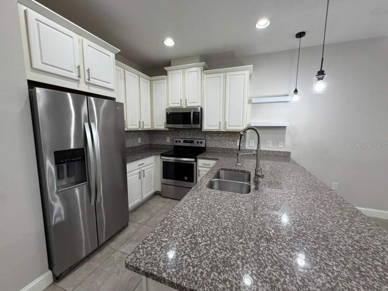 3 bedroom Townhouse at 2613 Play Hard Alley, Tohoqua-Ph 1, Kissimmee — photo 5