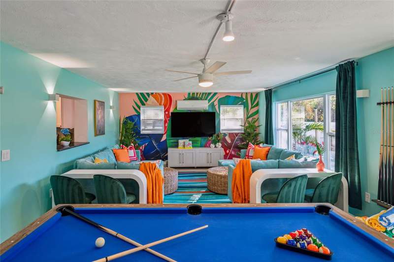 5 bedroom Single Family Residence at 100 Gatewood Drive, Belleair Manor, Largo — photo 3