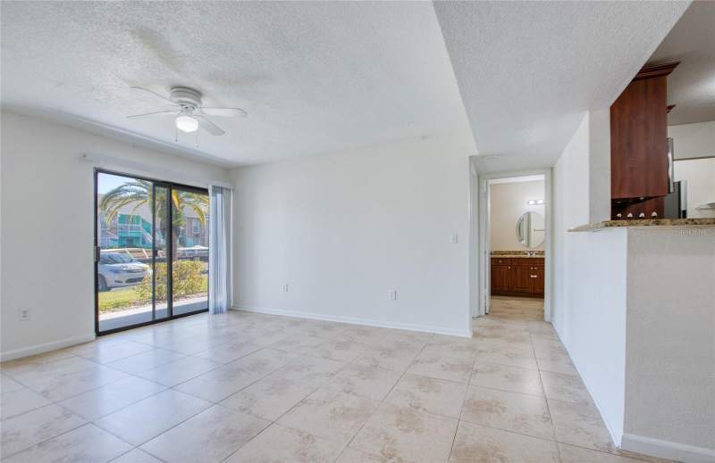 2 bedroom Condominium at 455 Alt 19 #21, Harbor Club Condo, Palm Harbor — photo 5