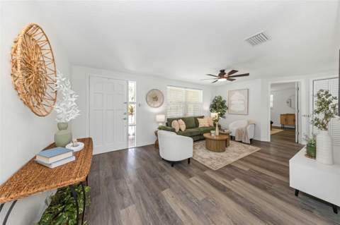 6200 Emerald Drive, New Port Richey FL - photo 6 of 6
