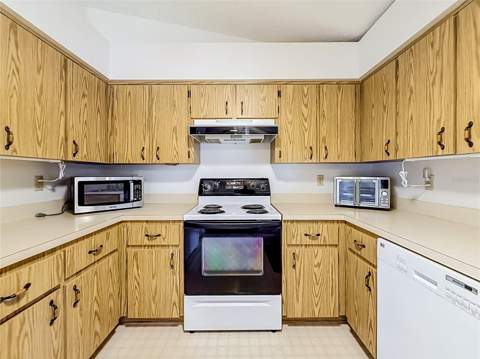 33909 Linda Lane, Leesburg FL - photo 24 of 75