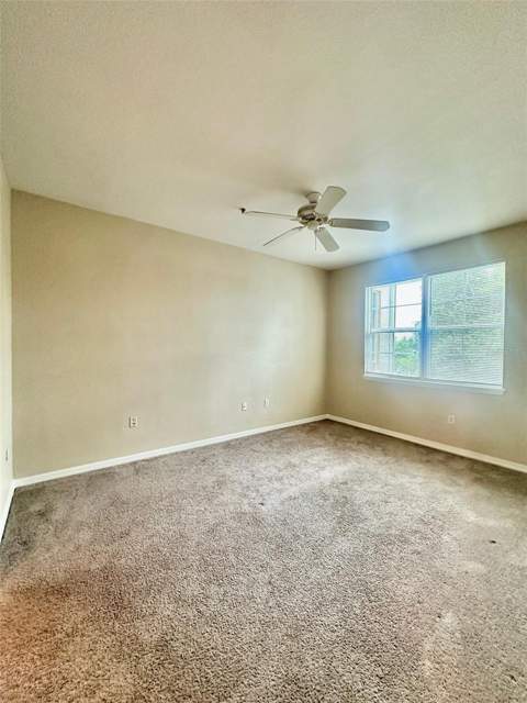 3250 Corona Village Way #206, Orlando FL - photo 16 of 31
