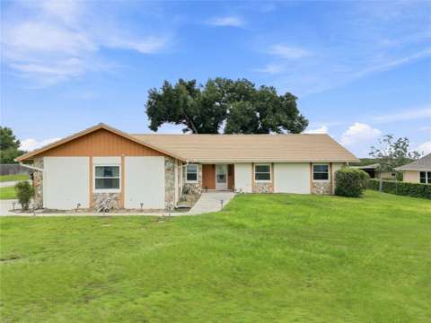 12501 Apalachee Place, home for sale in Thonotosassa 33592