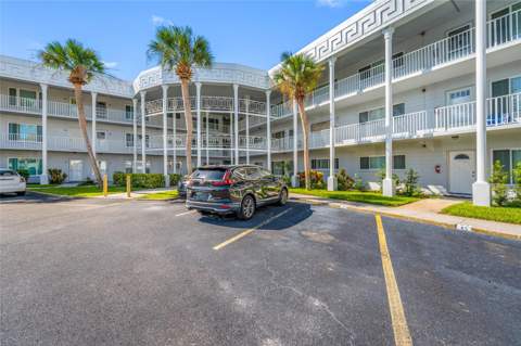 2449 Columbia Drive #17, Clearwater FL - photo 6 of 6