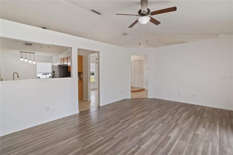 3 bedroom Single Family Residence at 2957 Gimlet Drive, Deltona Lakes Unit 32, Deltona — photo 3