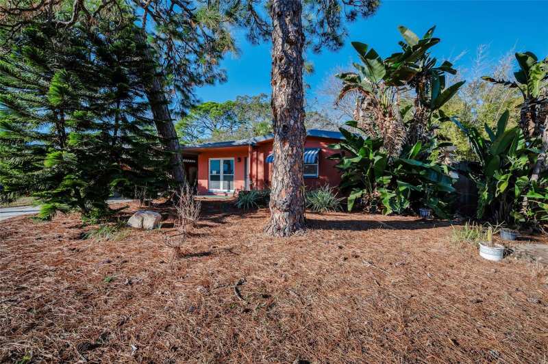 2 bedroom Single Family Residence at 406 Orchid Lane, Kramer F A Sub, Palm Harbor — photo 1