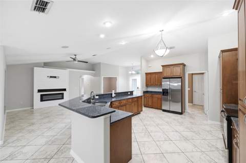 18236 Macek Road, Weeki Wachee FL - photo 15 of 58
