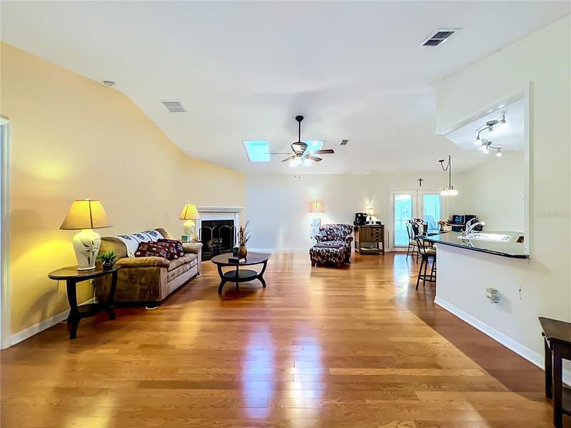 3 bedroom Single Family Residence at 41821 Royal Trails Road, Royal Trails Unit 01, Eustis — photo 5
