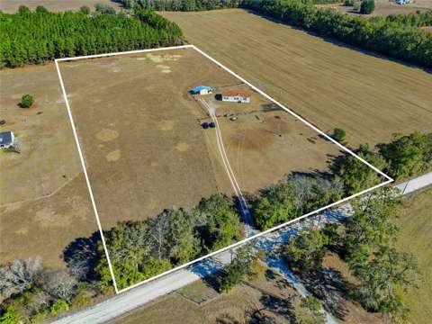 2400 NW 5Th Street, home for sale in Bell 32619