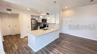 2 bedroom Condominium at 7270 WESTPOINTE BOULEVARD #933, BERMUDA DUNES PRIVATE RESIDENCE, ORLANDO — photo 2