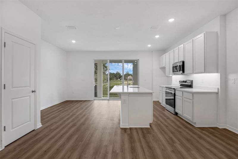 3 bedroom Townhouse at 1160 Cypress Elm Drive, Delaney Reserve, Deland — photo 5